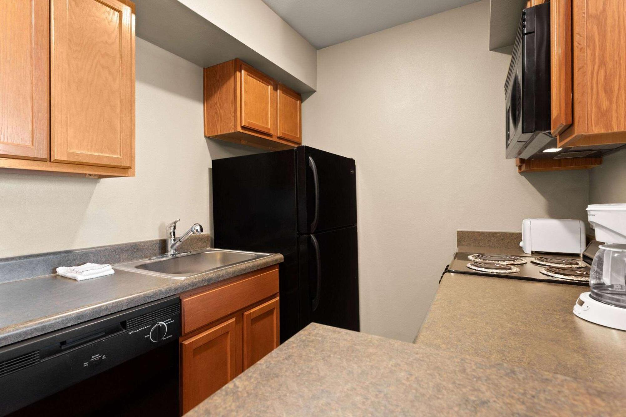 Eagle'S Den Suites Cotulla A Travelodge By Wyndham Kültér fotó